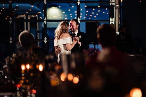 carousel-hero-element image-0